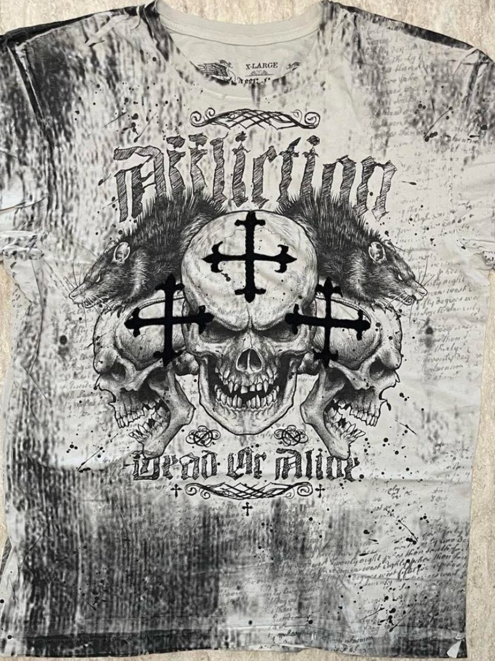 Affliction Black & White Tie-Dye Skull Cross Graphic Tee